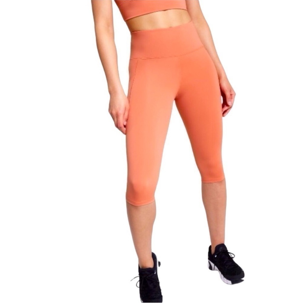 Calia PowerMove Women's Apricot Aura Knee Length Leggings Size XS NWT